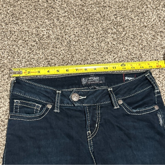 Silver Jeans- Womens Size 29x23- Tuesday Low Capri - Dark Denim Wash! - Picture 6 of 13